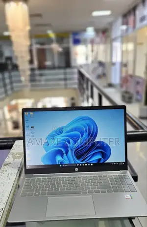 Photo - New Laptop HP Pavilion 15 16GB Intel Core I5 SSD 512GB