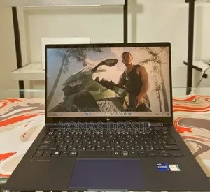 New Laptop HP 16GB Intel Core I7 SSD 512GB