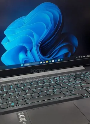 Photo - New Laptop Lenovo Ideapad 3 16GB AMD Ryzen 5 SSD 256GB