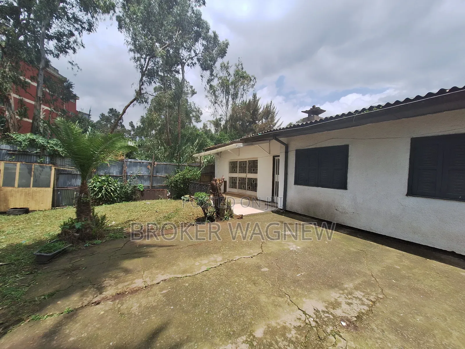 3bdrm Villa in Yeka for rent