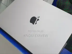 New Laptop Apple MacBook 32GB Apple M1 SSD 512GB