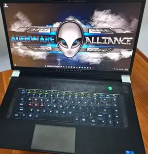New Laptop Alienware Area-51m 16GB Intel Core I7 SSD 1T