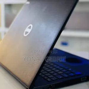 New Laptop Dell Vostro 15 5000 16GB Intel Core I7 SSD 512GB
