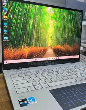 New Laptop Asus ZenBook Flip 14 UX461UA 16GB Intel Core I7 SSD 1T