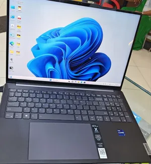 Photo - New Laptop Lenovo Yoga 9i 32GB Intel Core I9 SSD 1T