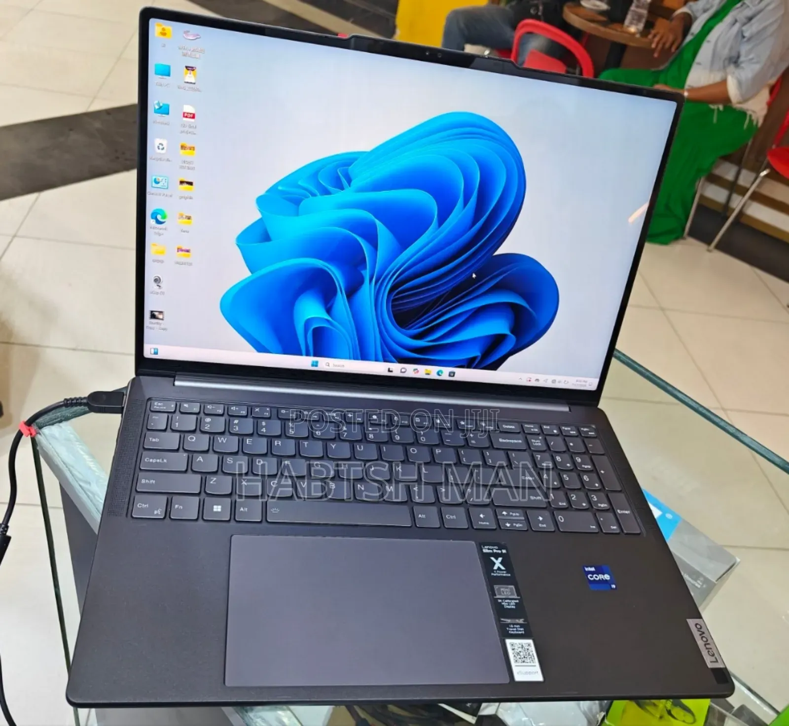 New Laptop Lenovo Yoga 9i 32GB Intel Core I9 SSD 1T