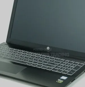 New Laptop HP Pavilion 15 8GB Intel Core I7 SSD 256GB