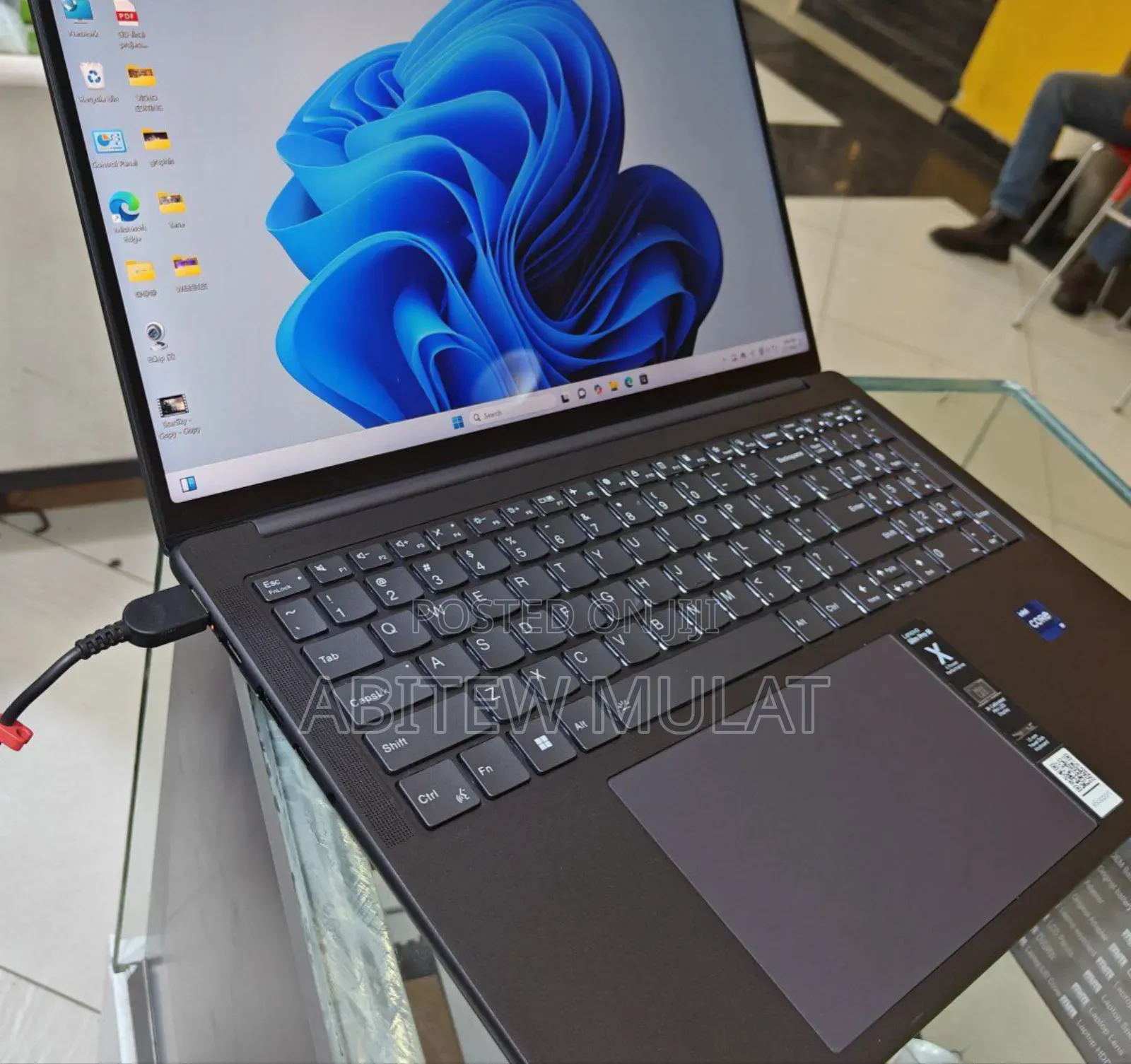 New Laptop Lenovo Yoga 9i 32GB Intel Core I9 SSD 1T