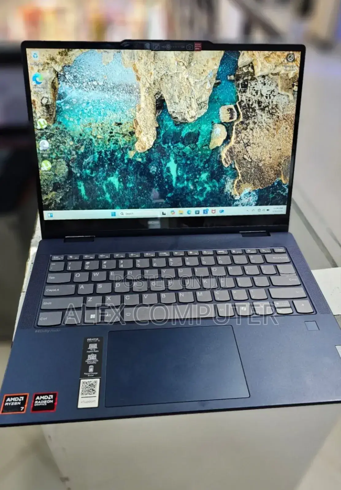 New Laptop Lenovo 16GB AMD Ryzen 7 SSD 1T