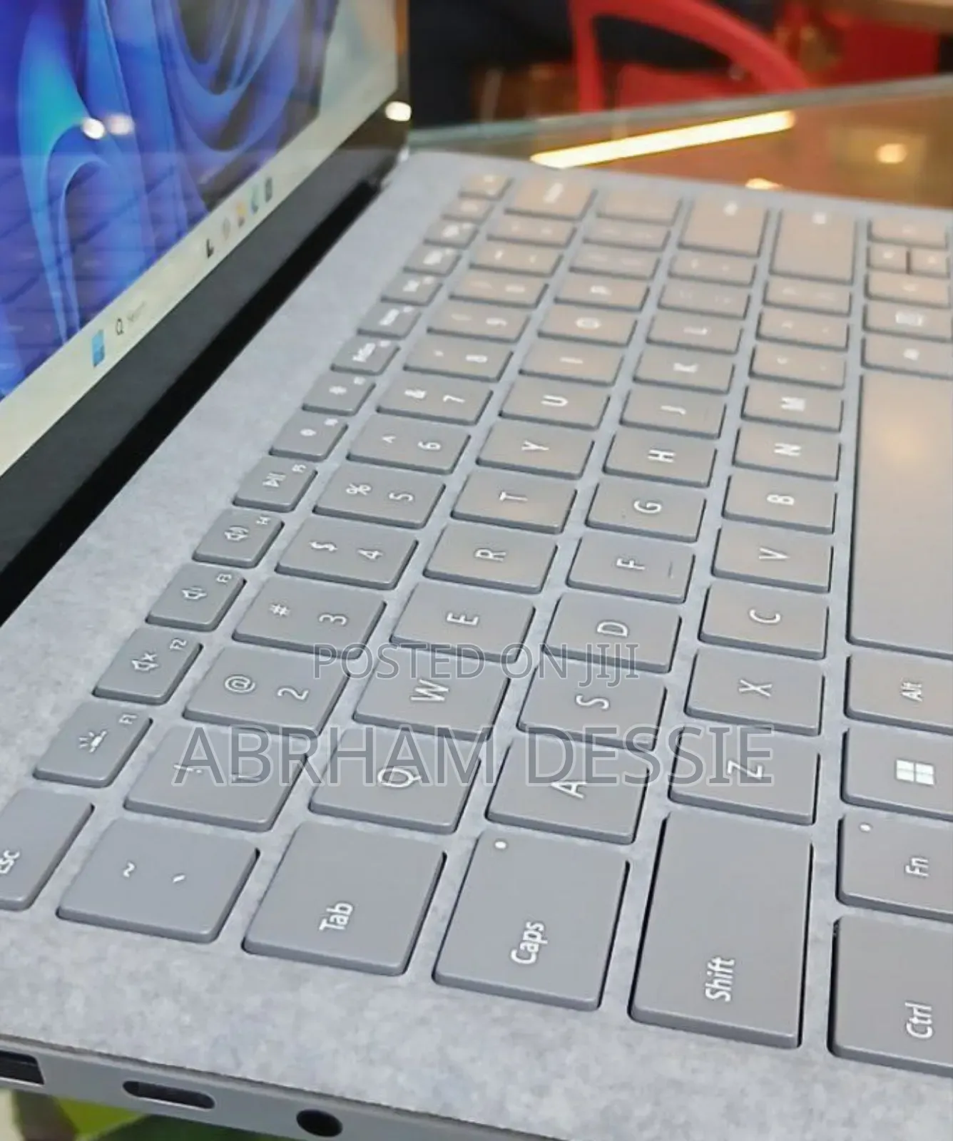 New Laptop Microsoft Surface 16GB Intel Core I7 SSD 512GB