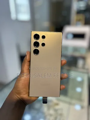 New Samsung Galaxy S24 Ultra 256 GB