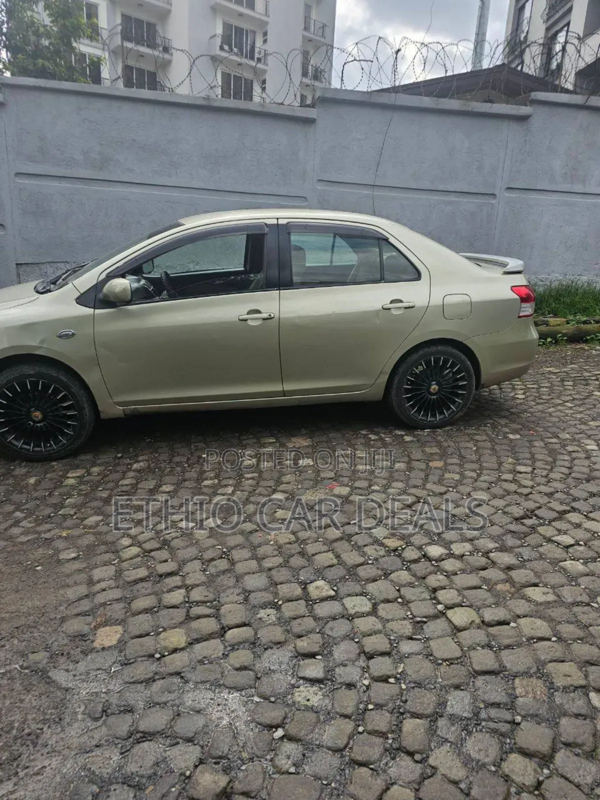 Toyota Yaris 2007 Beige