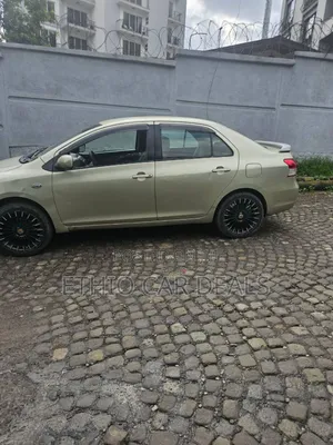 Toyota Yaris 2007 Beige