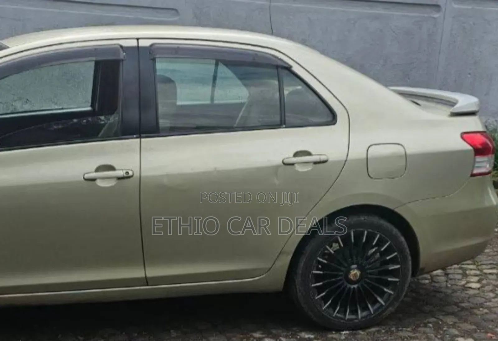 Toyota Yaris 2007 Beige