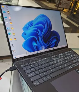 New Laptop Lenovo Ideapad 3 32GB Intel Core I9 SSD 1T
