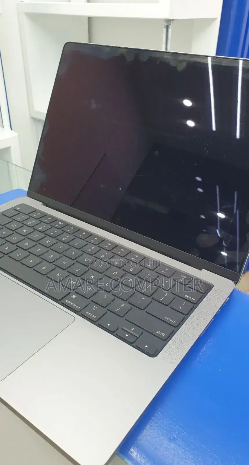 New Laptop Apple MacBook Pro 2021 M1 32GB Apple M1 SSD 512GB