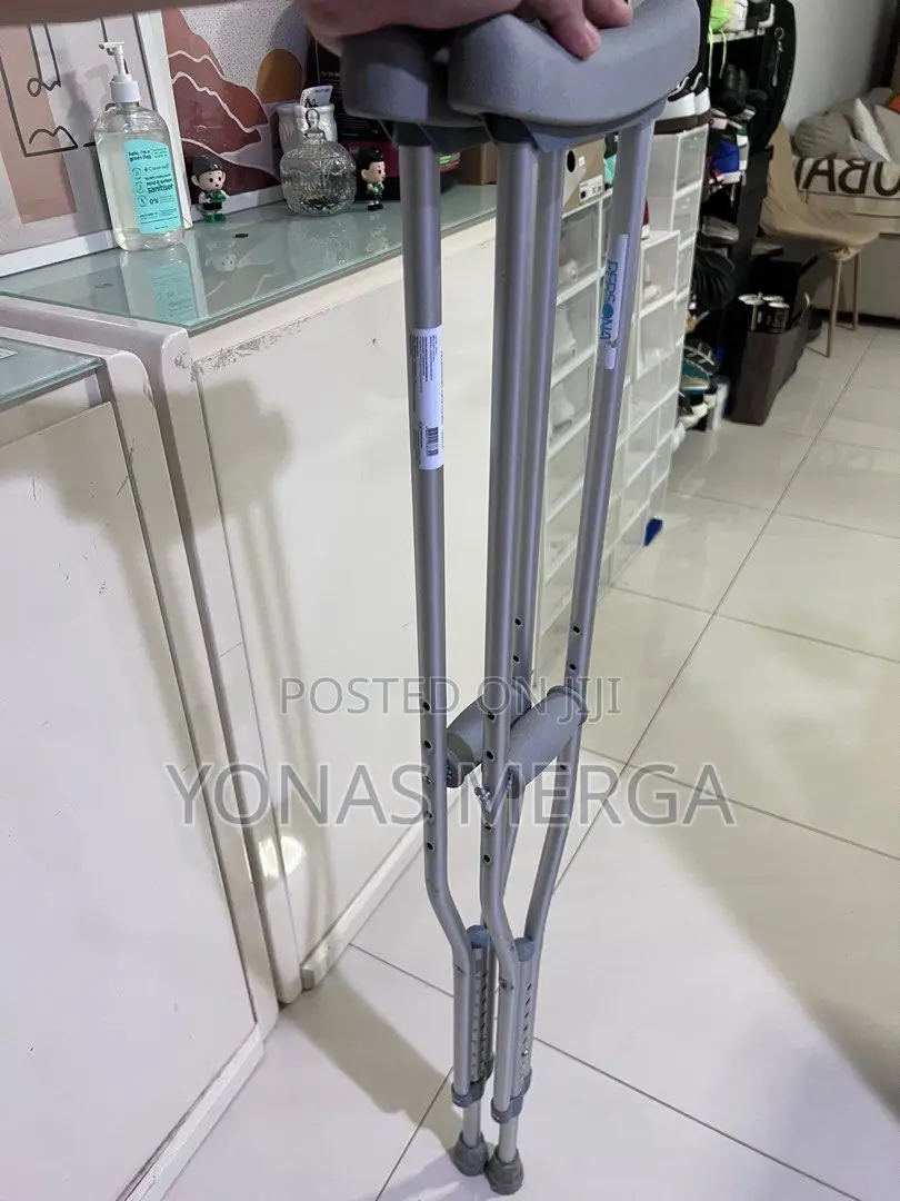 Crutches (2 Pices)Cranch虯ة Crutches Are Not Easy To Rust