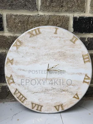 Photo - ለቤትዎ ውበት የሚጨምር የኢፖክሲ ሰዓት