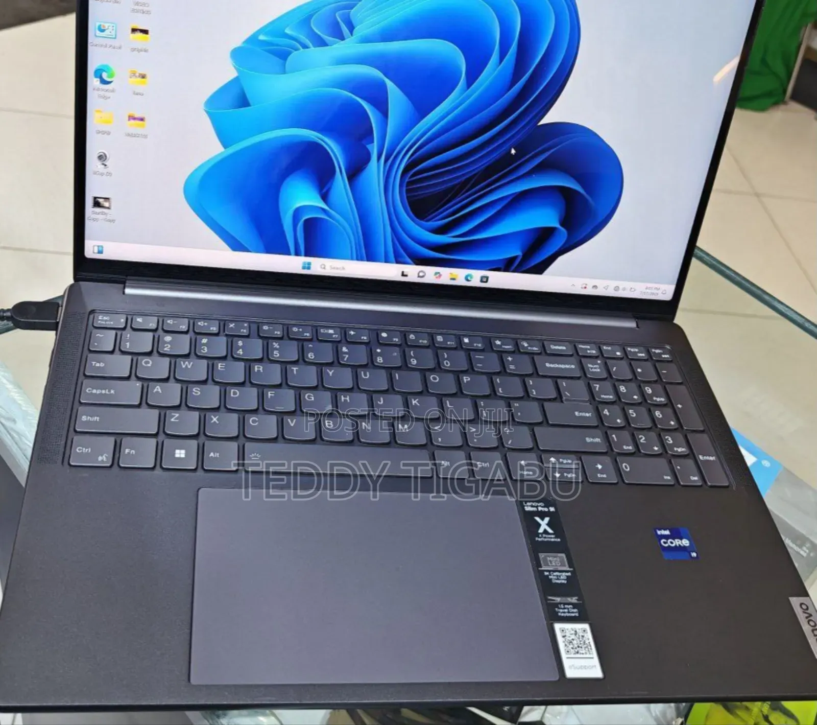 New Laptop Lenovo Yoga 9i 32GB Intel Core I9 SSD 1T