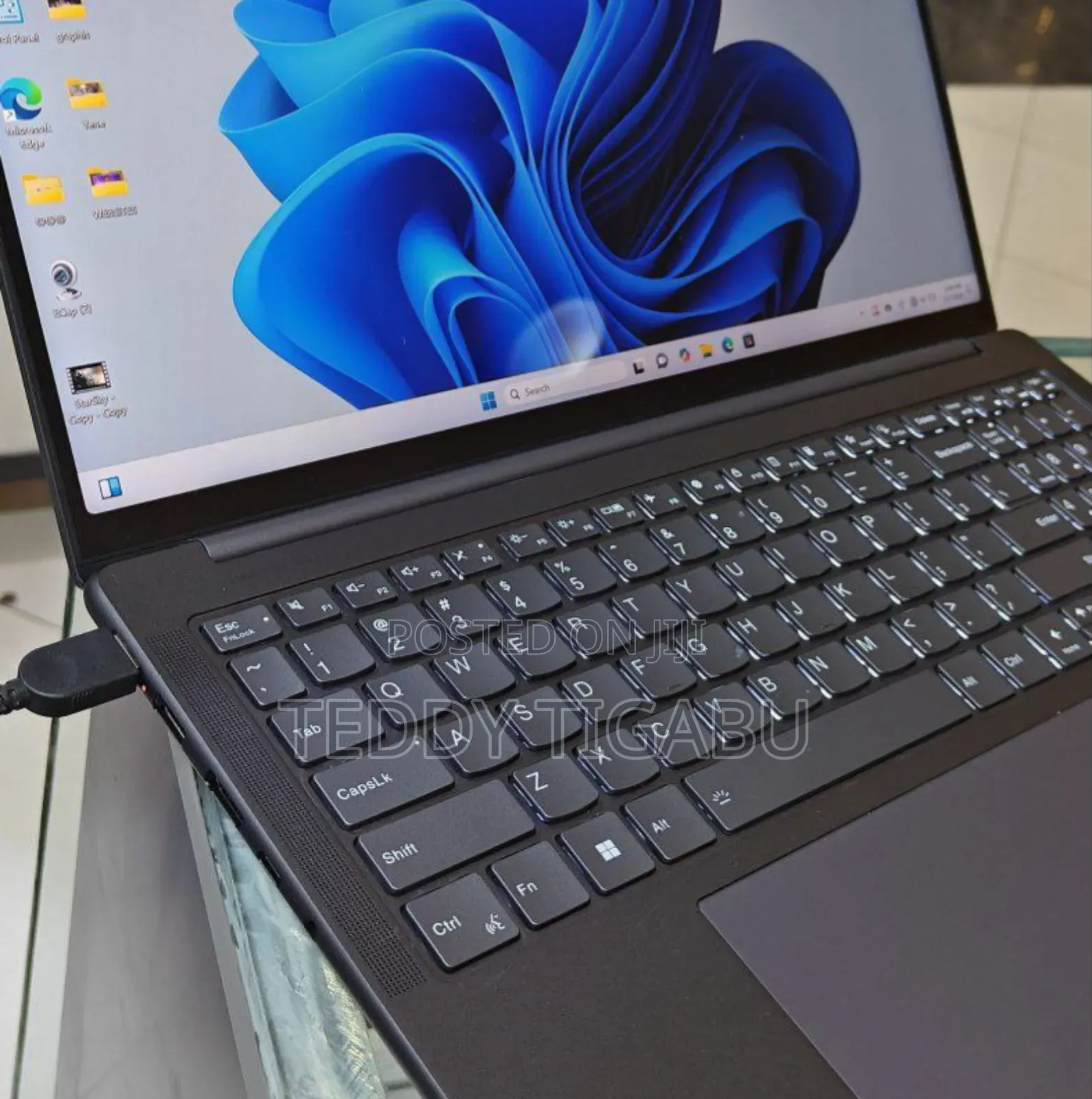 New Laptop Lenovo Yoga 9i 32GB Intel Core I9 SSD 1T