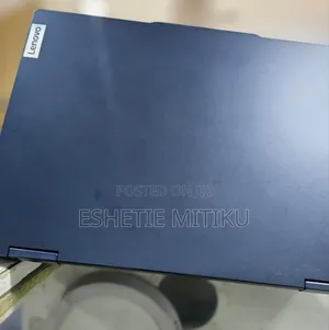 New Laptop Lenovo 16GB AMD Ryzen 7 SSD 1T