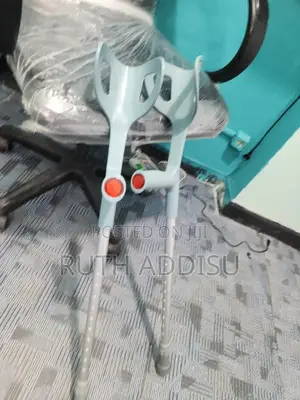 Crutches袸你crutches鴦吋crutches殲敵crutches鴦我crutches嶢我ceutches