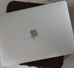 New Laptop Apple MacBook Air 2020 M1 8GB Intel Core I3 SSD 256GB
