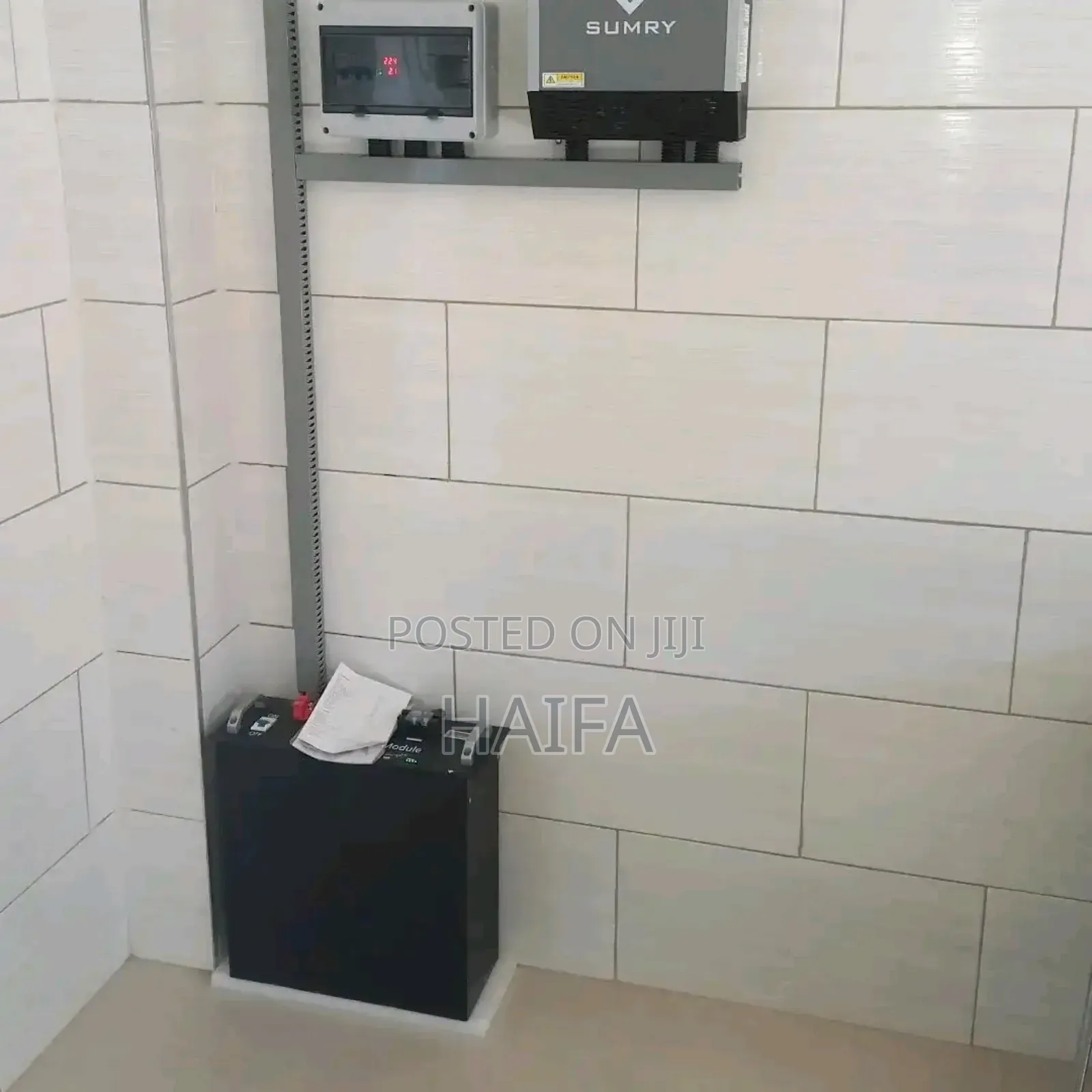 Solarr ጀነሬተሮችን እያስቀረ ነው