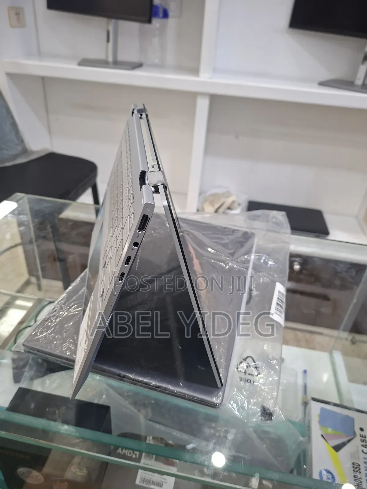 New Laptop Asus ZenBook Flip S UX370UA 16GB Intel Core I7 SSD 1T