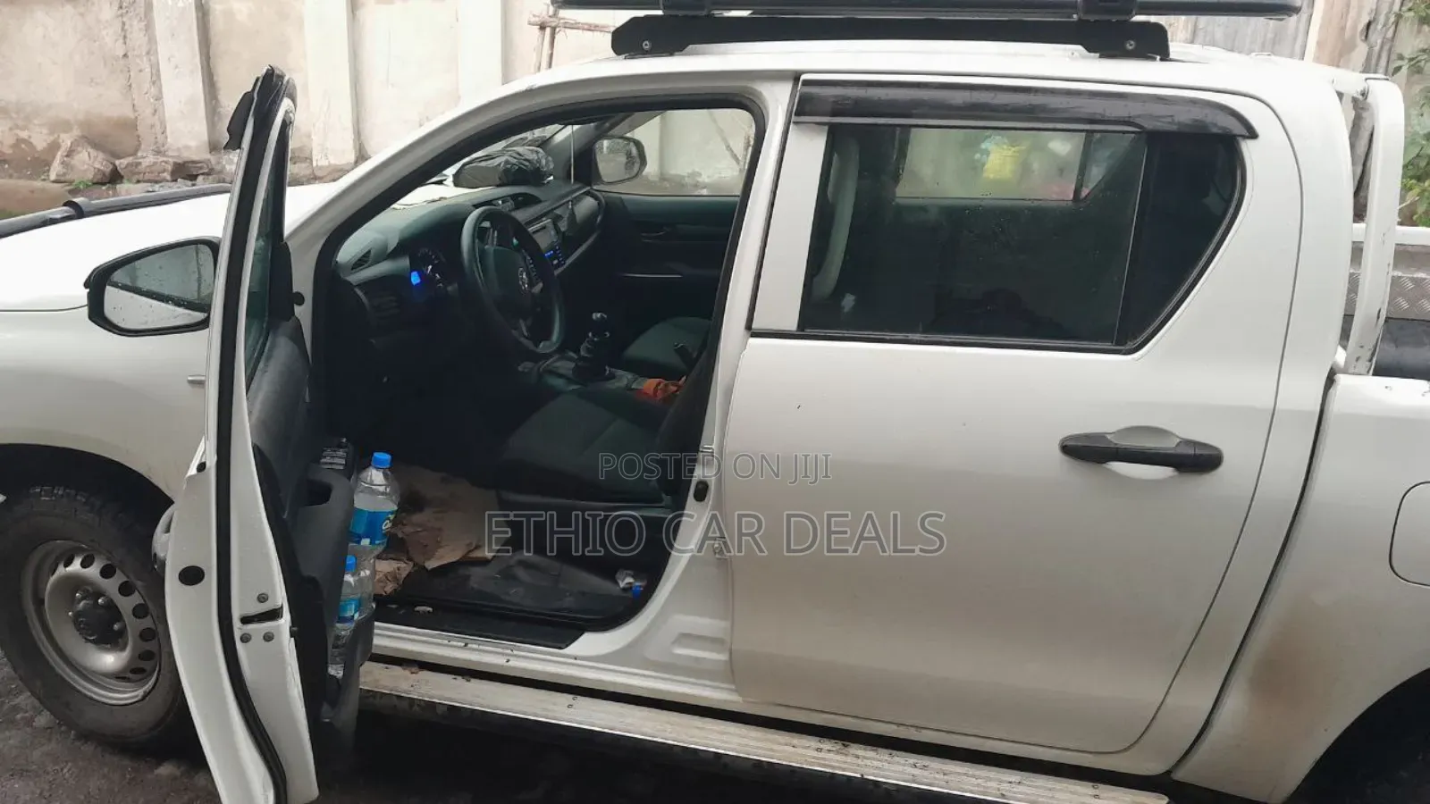 Toyota Hilux 2018 White