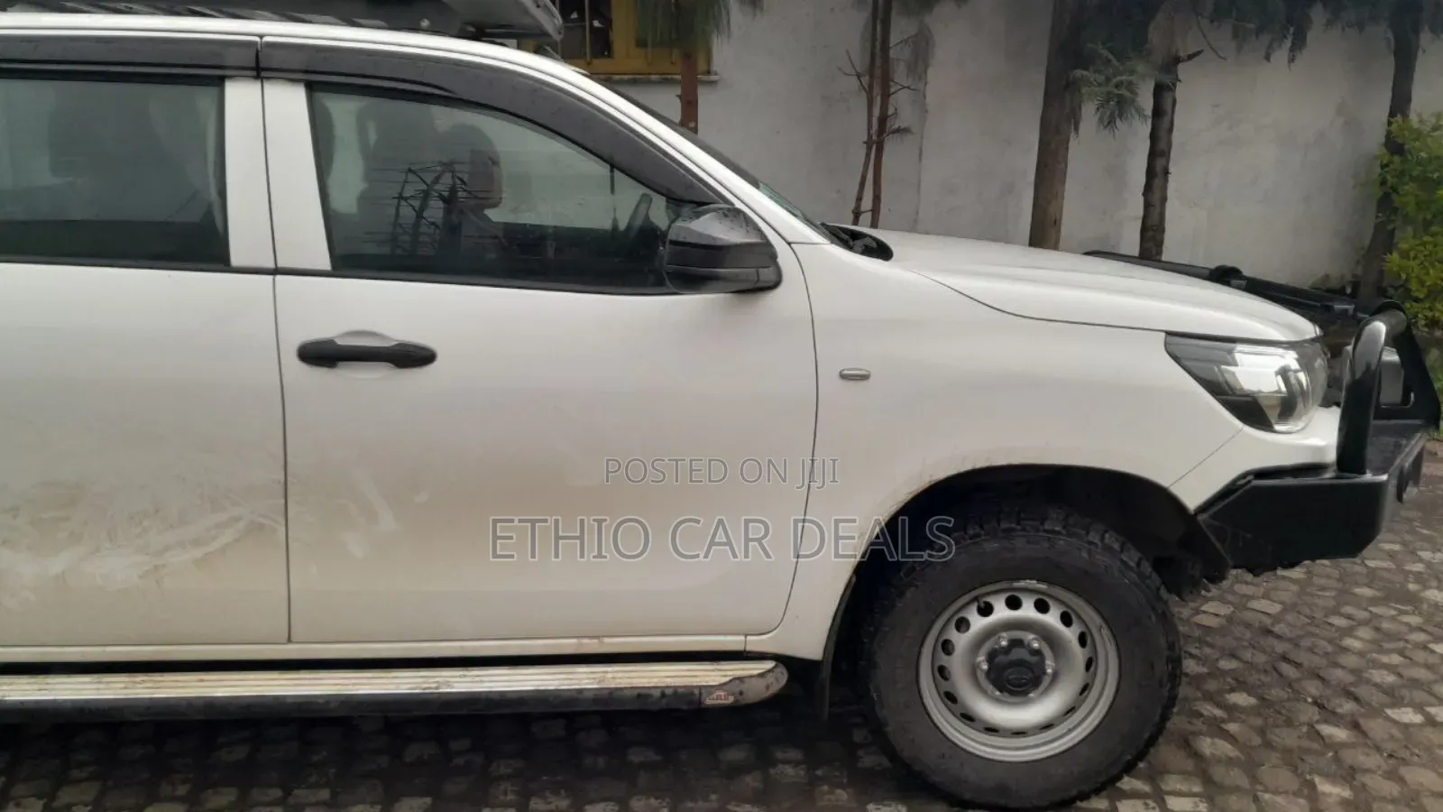 Toyota Hilux 2018 White