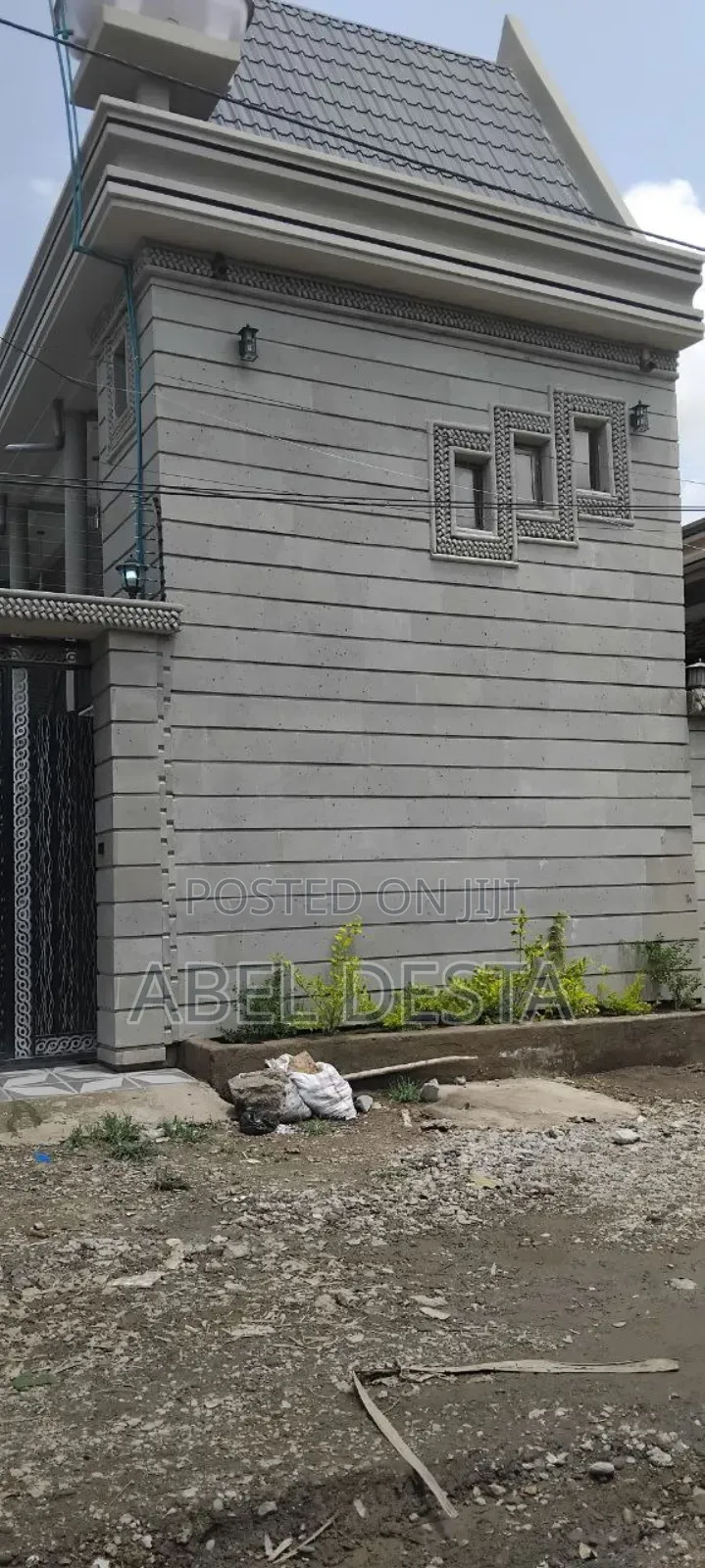 Furnished 3bdrm House in Adama for sale