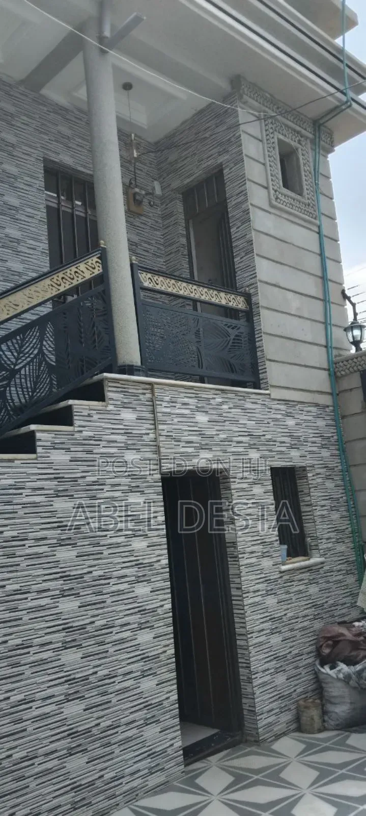 Furnished 3bdrm House in Adama for sale