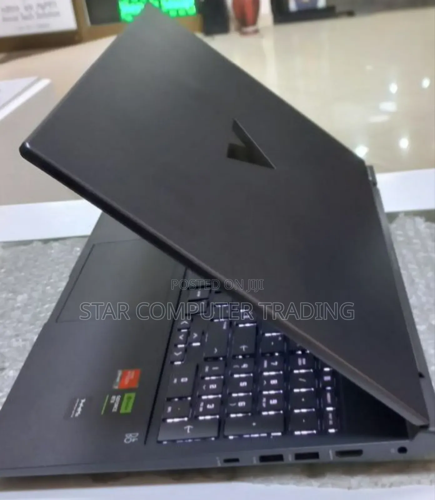 New Laptop HP Victus 15 16GB AMD Ryzen 7 SSD 1T