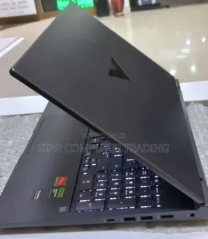 New Laptop HP Victus 15 16GB AMD Ryzen 7 SSD 1T