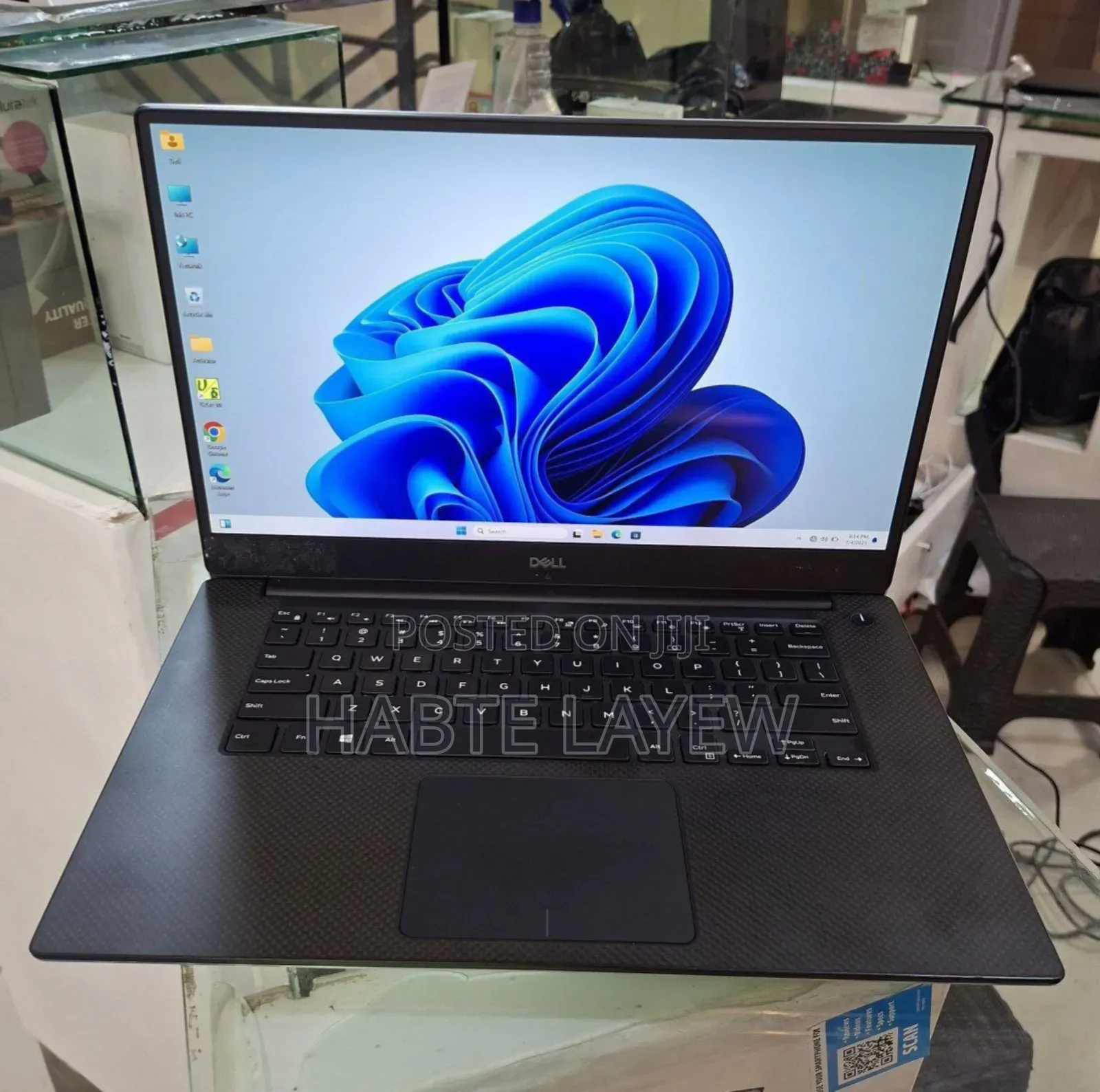 New Laptop Dell Precision 5540 16GB Intel Core I7 SSD 512GB