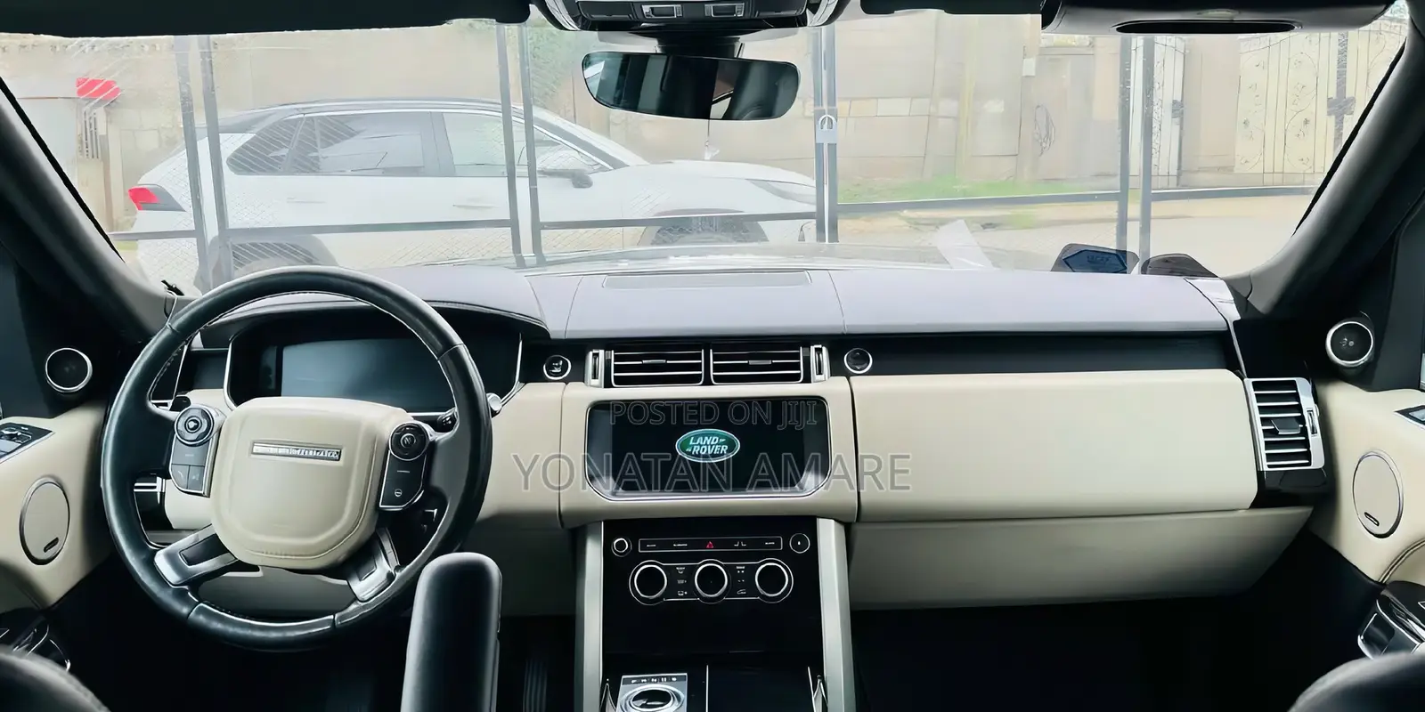 Land Rover Range Rover Vogue 2019 Black