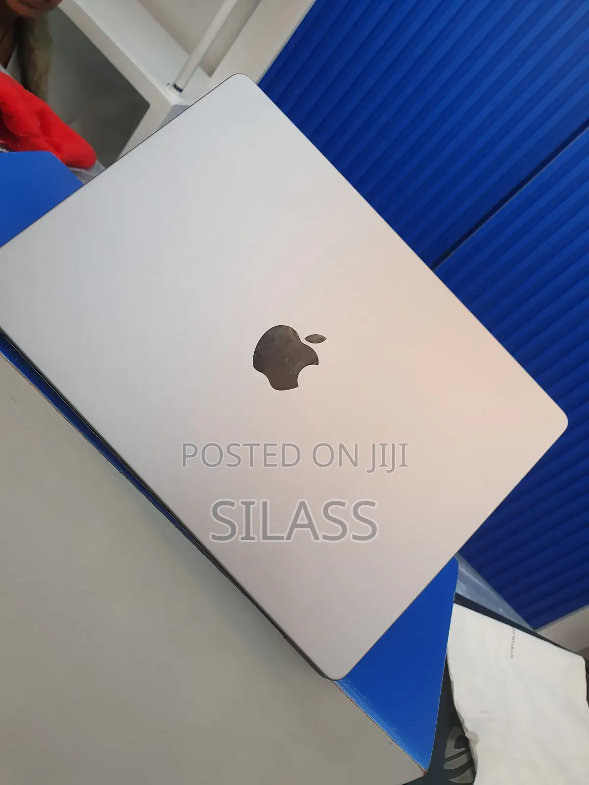 New Laptop Apple MacBook Pro 2019 16GB Intel Core I9 SSD 1T