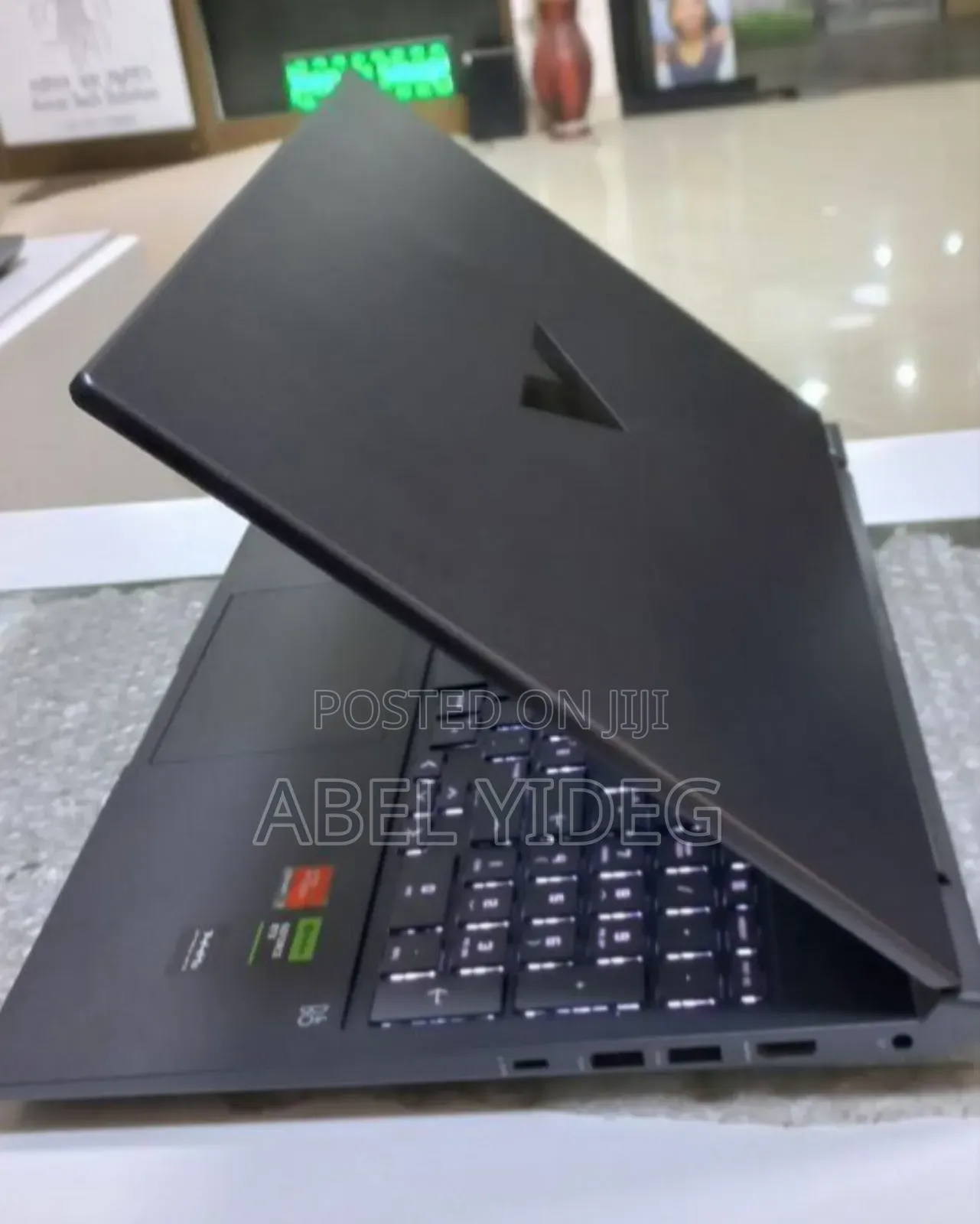 New Laptop HP Victus 16 16GB AMD Ryzen 7 SSD 1T