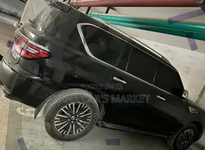 Nissan Patrol 2021 Black