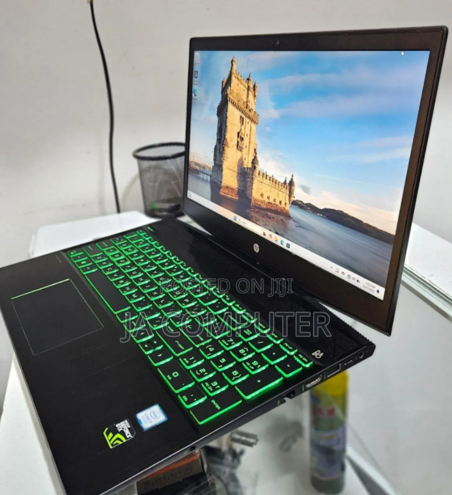 New Laptop HP Pavilion Power 15 16GB Intel Core I7 SSHD (Hybrid) 1.5T