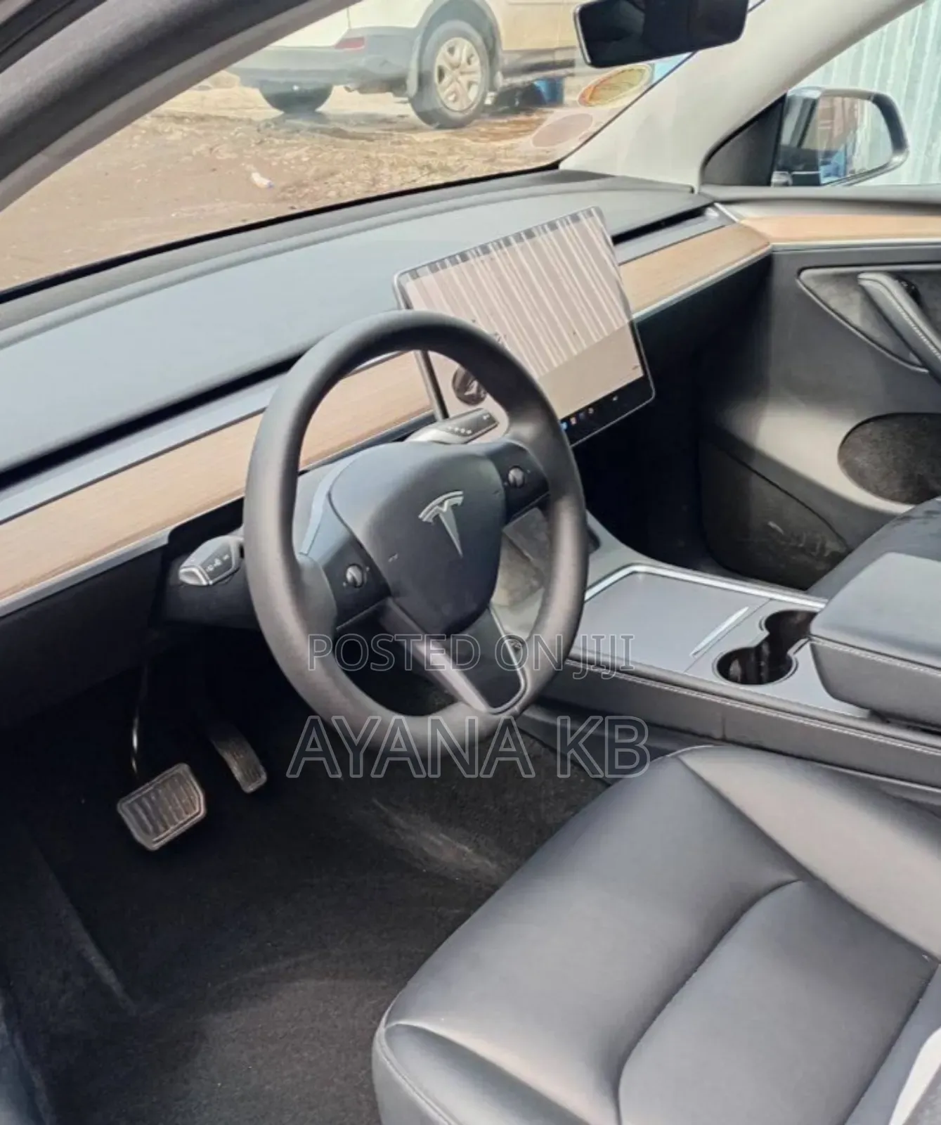 Tesla Model Y 2022 Black