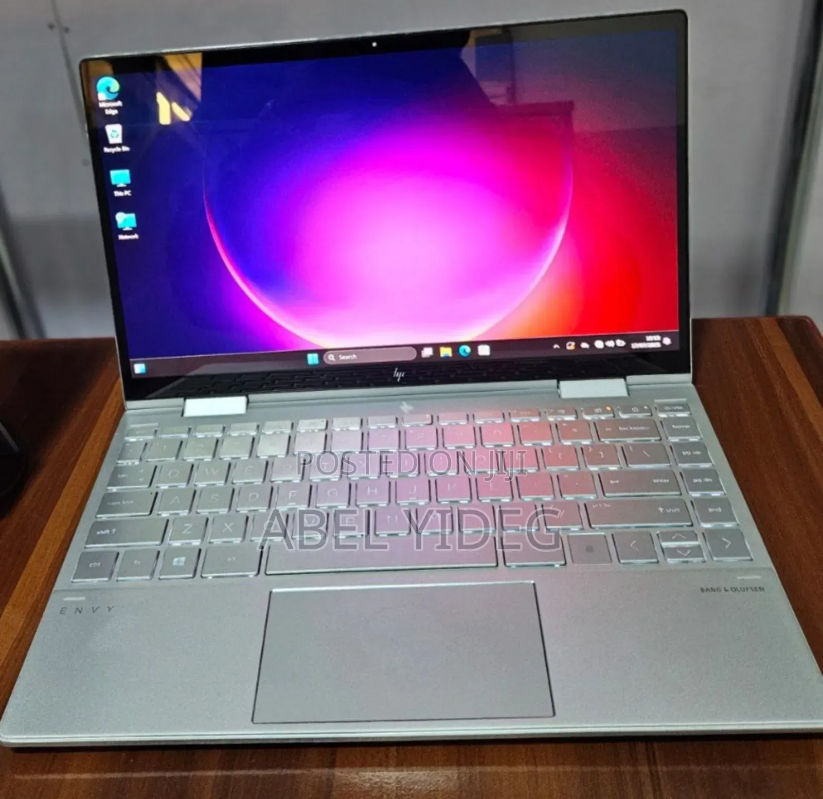 New Laptop HP Envy X360 8GB Intel Core I7 SSD 512GB