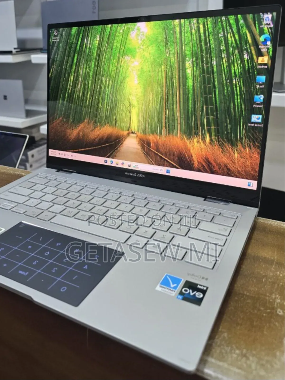 New Laptop Asus ZenBook UX31A 16GB Intel Core I7 SSD 1T