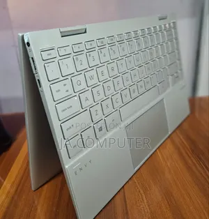 New Laptop HP Envy X360 8GB Intel Core I7 SSD 512GB