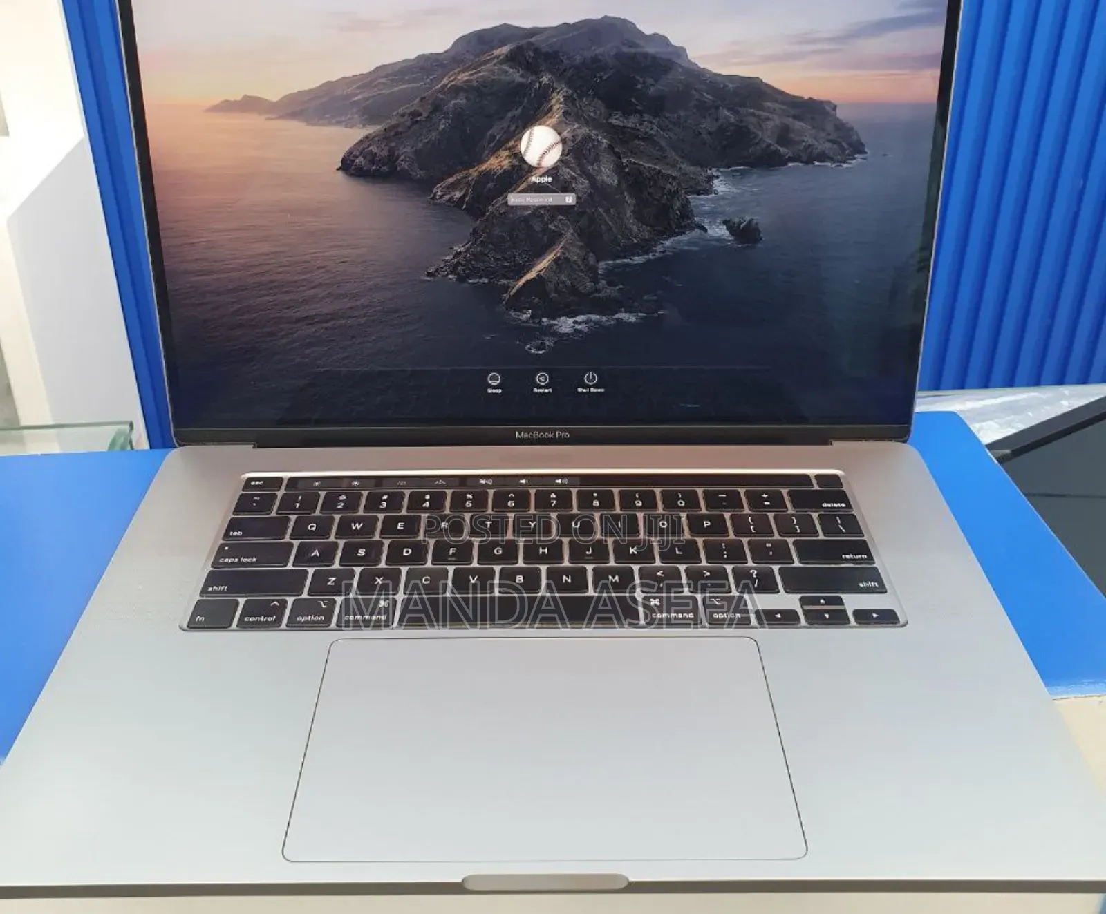 New Laptop Apple MacBook Pro 2019 64GB Intel Core I9 SSD 512GB