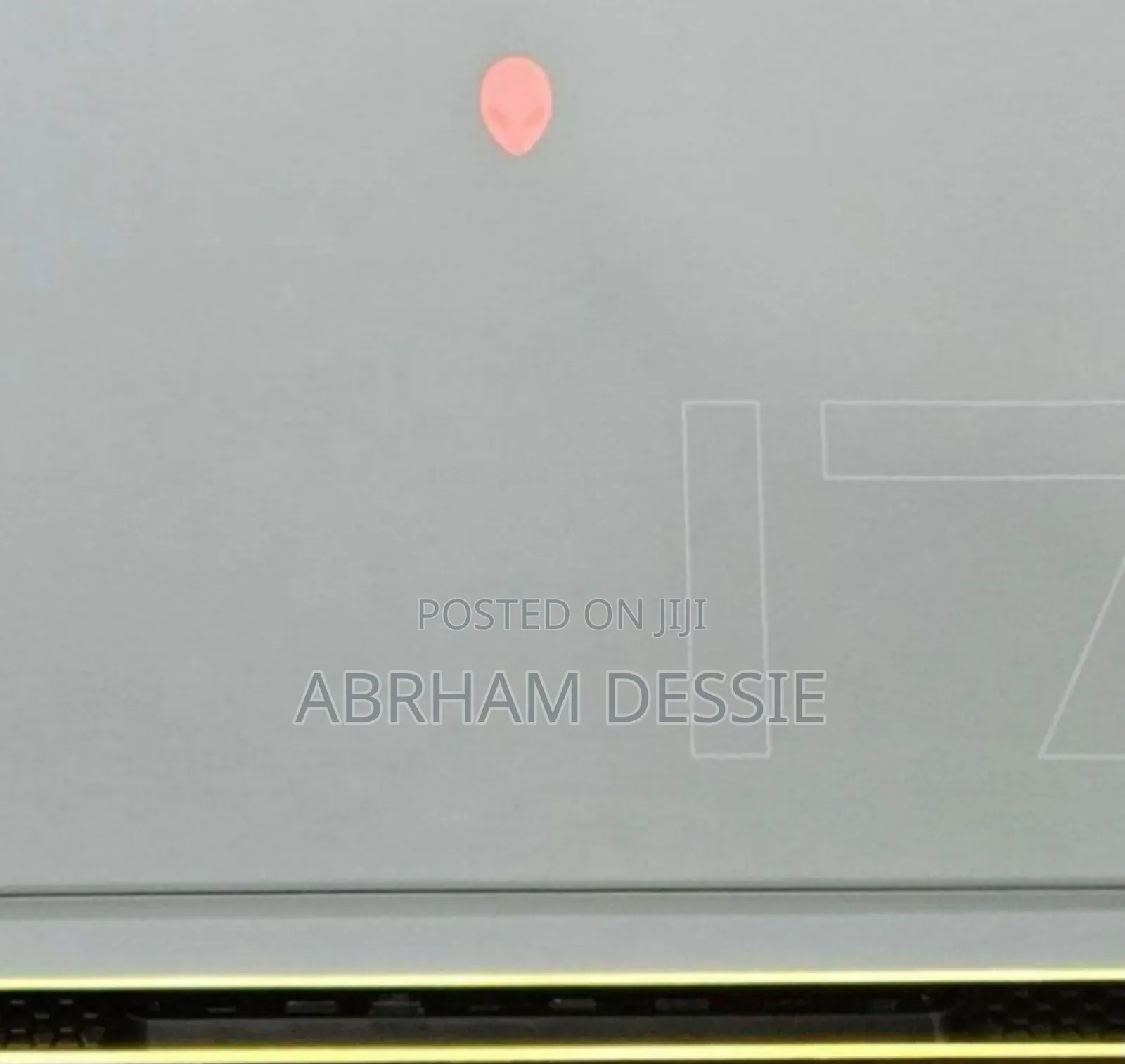 New Laptop Alienware M17x R2 16GB Intel Core I7 SSD 1T