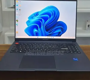 New Laptop Asus VivoBook 15 X505BA 20GB Intel Core I7 SSD 512GB