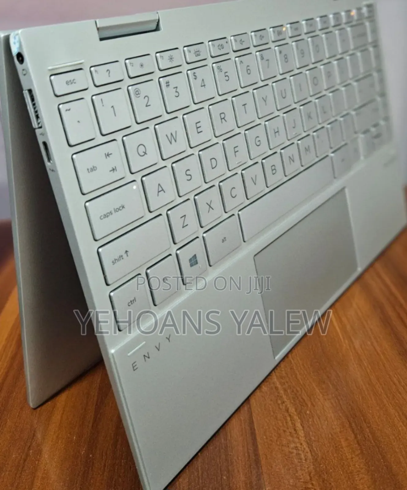 New Laptop HP Envy X360 8GB Intel Core I7 SSD 512GB