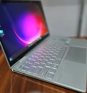 New Laptop HP Envy X360 8GB Intel Core I7 SSD 512GB